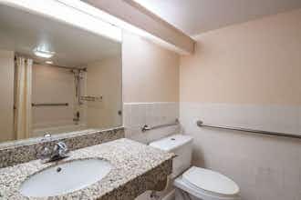 Hotel Days Inn by Wyndham Killeen Fort Hood photo 3