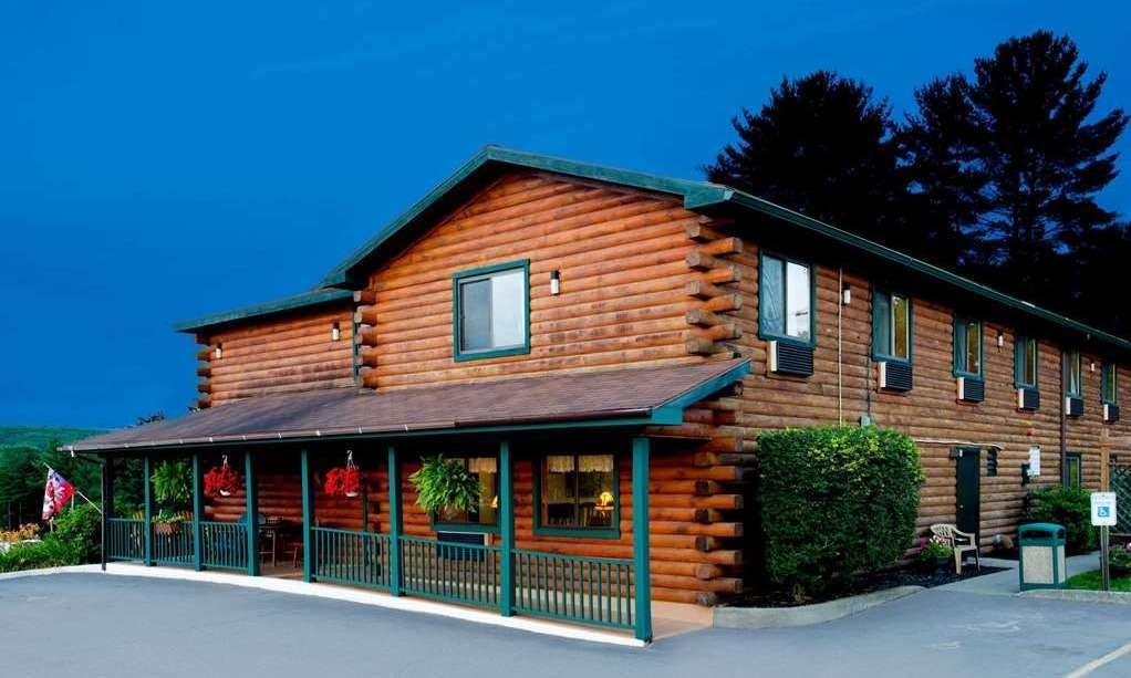 Super 8 George Warrensburg