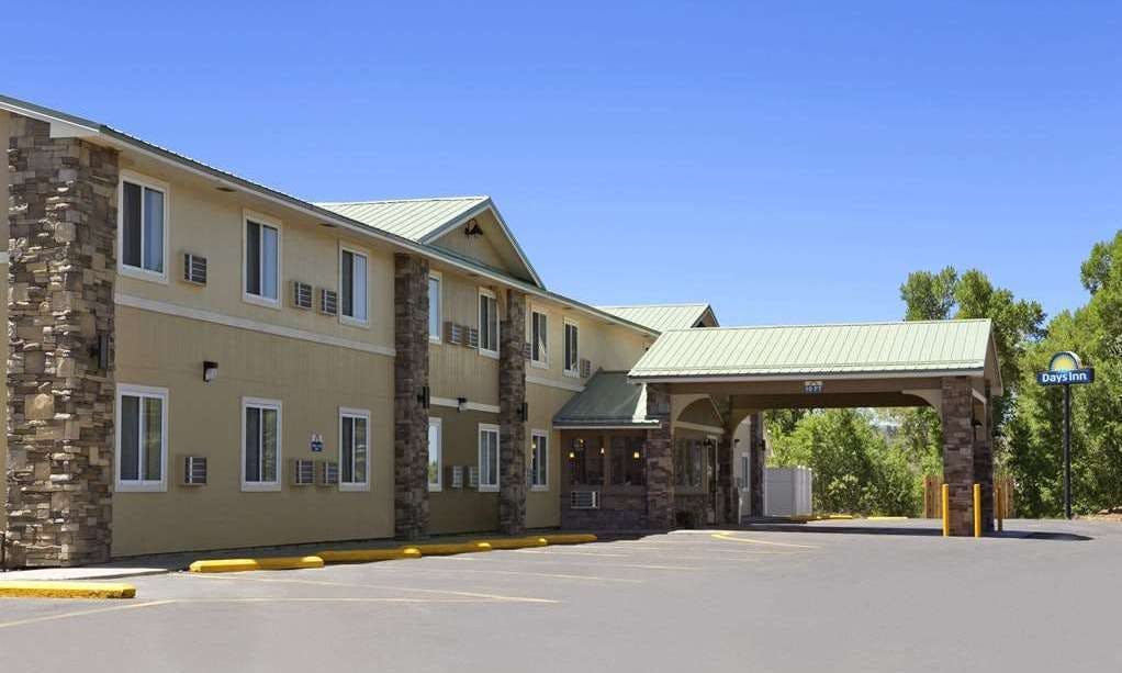 Days Inn & Suites by Wyndham Gunnison