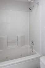 Hotel Baymount Inn Suites Cleveland photo 4