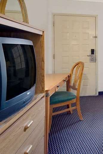 Hotel Days Inn & Suites by Wyndham Needles photo 4