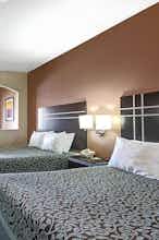 Hotel DI Houston North Spring photo 2