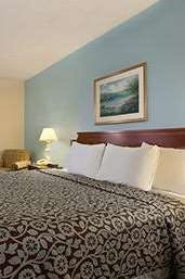 Hotel Days Inn by Wyndham Reading Wyomissing photo 1