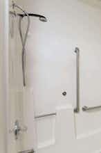 Hotel Super 8 by Wyndham Hot Springs photo 4