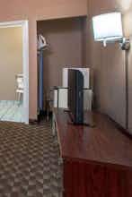 Hotel Super 8 by Wyndham Bastrop TX photo 3