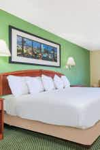 Hotel Days Inn Great Bend photo 1