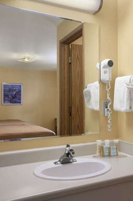 Hotel Travelodge by Wyndham Wenatchee photo 5