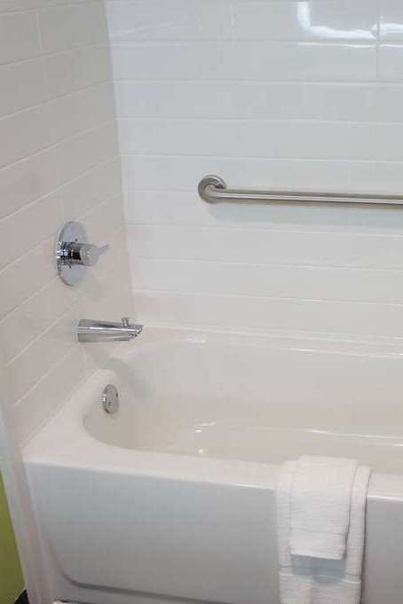 Hotel La Quinta Inn & Suites by Wyndham Braselton photo 4