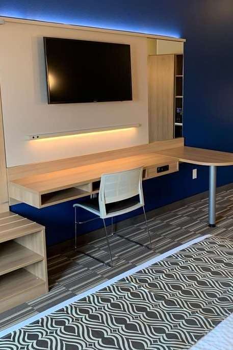 Hotel Microtel Inn & Suites by Wyndham Fountain/Fort Carson photo 3