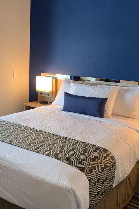 Hotel Microtel Inn & Suites by Wyndham Fountain/Fort Carson photo 1