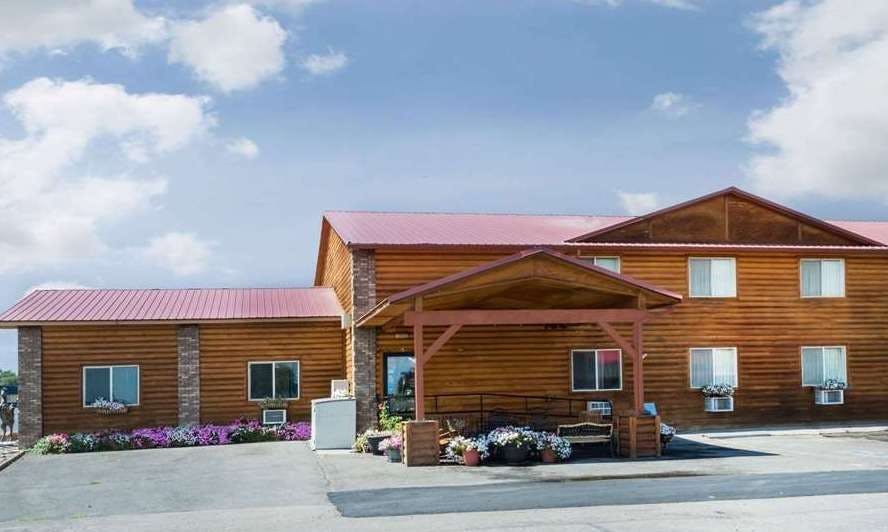 Super 8 by Wyndham Powell