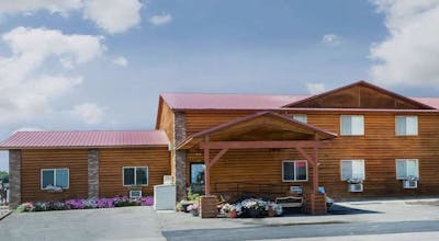 Super 8 by Wyndham Powell