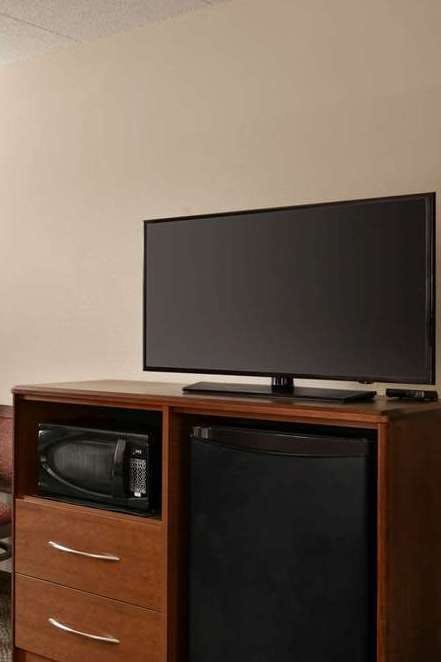 Hotel AmericInn by Wyndham Virginia photo 3