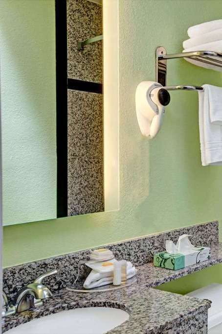 Hotel Days Inn by Wyndham San Francisco - Lombard photo 4