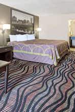 Hotel Super 8 by Wyndham Lakeland photo 1