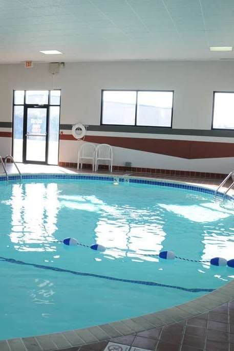 Hotel Baymont by Wyndham West Plains photo 4