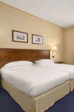 Hotel Ramada Naples photo 1