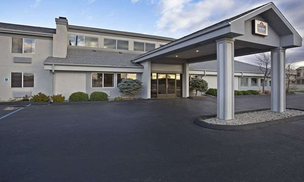 AmericInn Bay City