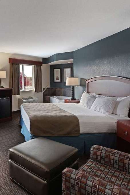 Hotel AmericInn Bay City photo 1