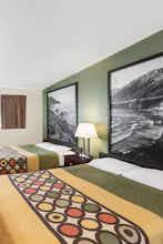 Hotel Super 8 by Wyndham Monterey photo 2