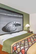 Hotel Super 8 by Wyndham Monterey photo 1