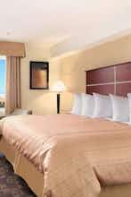 Hotel Days Inn Grande Prairie photo 1