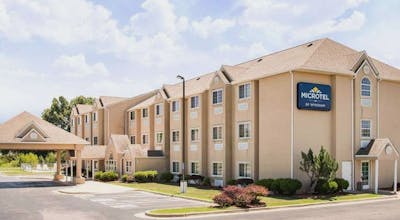 Microtel Claremore