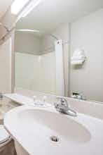 Hotel Microtel Claremore photo 3