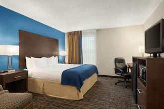Hotel Baymont Inn Suites Washington photo 2