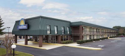 Days Inn by Wyndham Seneca / Clemson Area