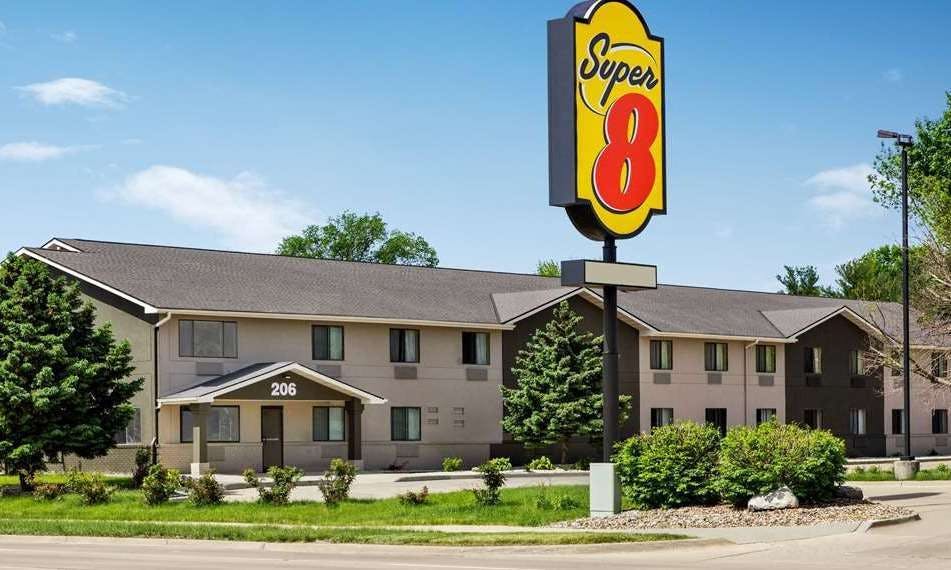 Super 8 by Wyndham Ankeny/Des Moines Area