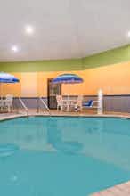 Hotel Days Inn and Suites Kaukauna photo 5