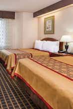 Hotel Days Inn by Wyndham Yadkinville photo 3