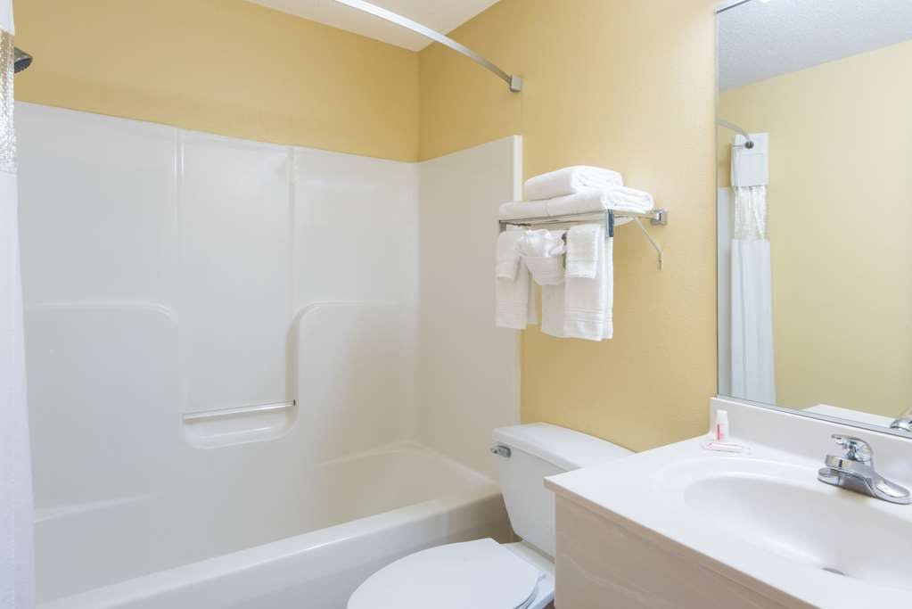 Hotel Super 8 by Wyndham Medina photo 5