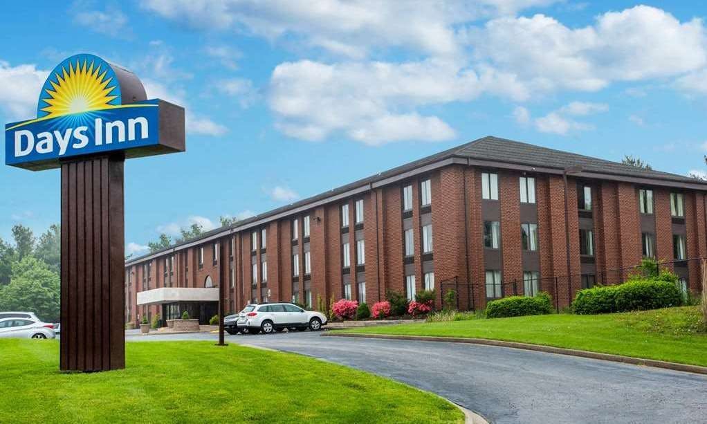 Days Inn by Wyndham Westminster