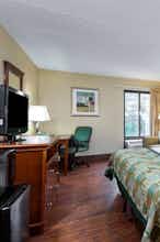 Hotel Days Inn Westminster photo 3