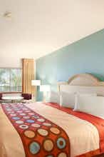 Hotel Super 8 by Wyndham Indio photo 2