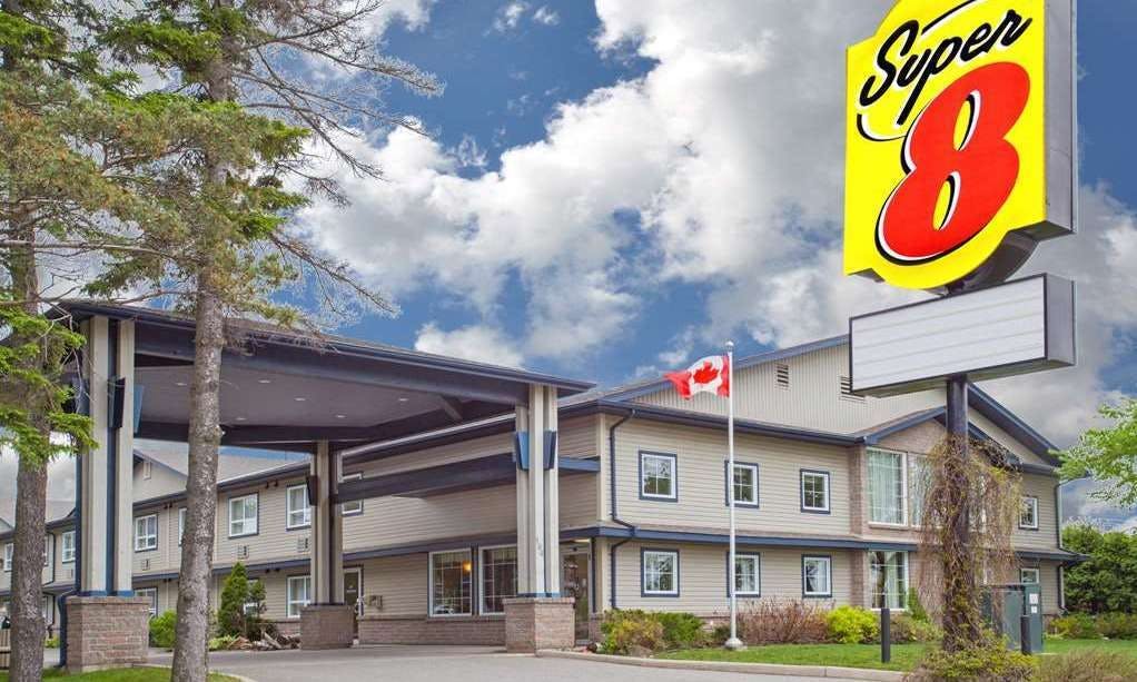 Super 8 Sault Ste Marie On