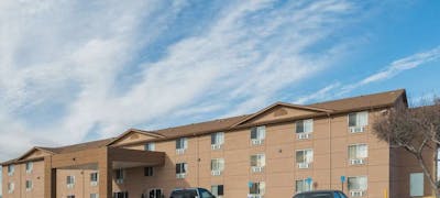 Super 8 Henderson NE Denver