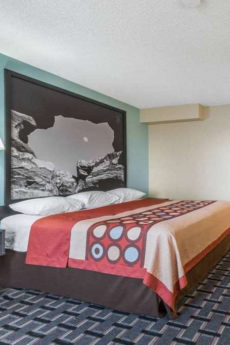 Hotel Super 8 Henderson NE Denver photo 1