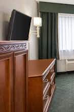 Hotel La Quinta Inn Everett photo 3