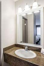 Hotel La Quinta Inn Everett photo 5