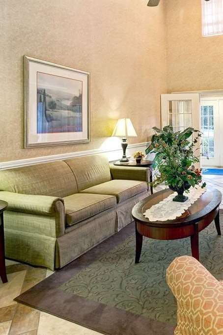 Hotel Baymont by Wyndham Sanford photo 5