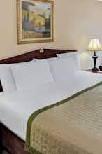 Hotel Baymont Inn Suites Sanford photo 1