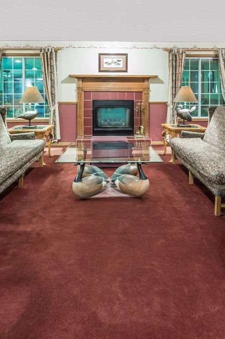 Hotel Baymont by Wyndham Mequon Milwaukee Area photo 5