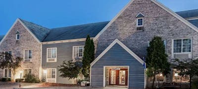 Baymont Mequon Milwaukee