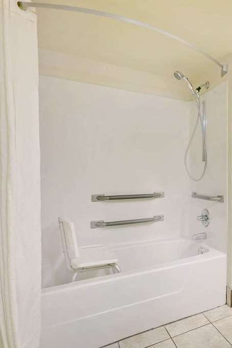 Hotel Super 8 by Wyndham Byron/South Macon photo 4