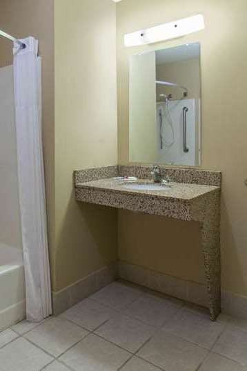 Hotel Days Inn Mitchell SD photo 5