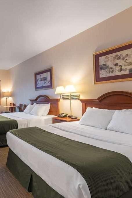 Hotel Days Inn Mitchell SD photo 2