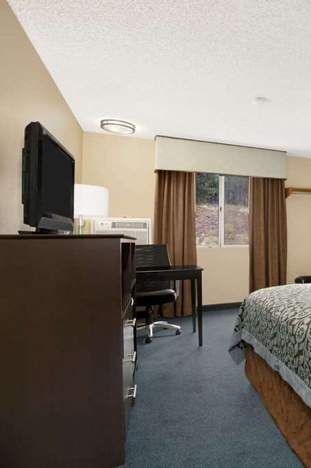 Hotel Days Inn by Wyndham Williams photo 3